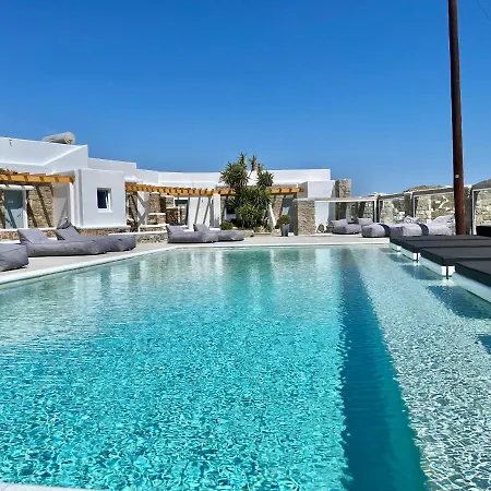 Crystal Aparthotel Mykonos Town